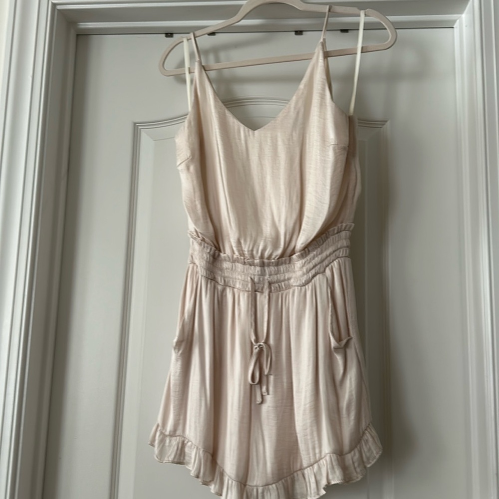 Silk like romper